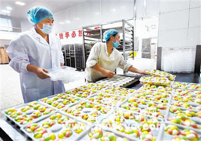 從街邊小館到行業(yè)巨頭 一個(gè)食品企業(yè)的成長(zhǎng)之路